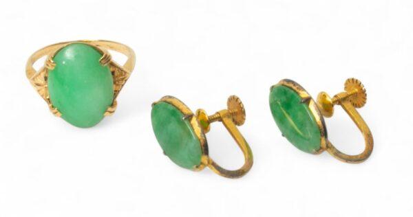 Burmese Jade Ring And Earrings 1950 6g 3 PCS