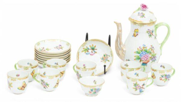 Herend Porcelain Manufactory (Hungarian) 'Queen Victoria' Porcelain Coffee Service Set H 8.8" W 4.5" Depth 7" 18 PCS