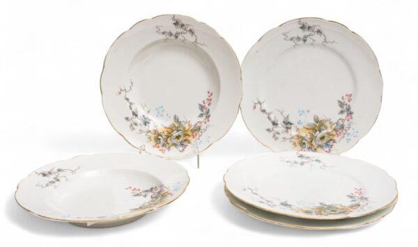 Kuznets (Russian) Porcelain Bowls And Plates 20th C., Dia. 9.5" 5 PCS