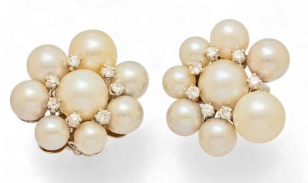 Pair of 14k White Gold, Cultured Pearl, And Diamond Ear Clips 19 g 2 PCS