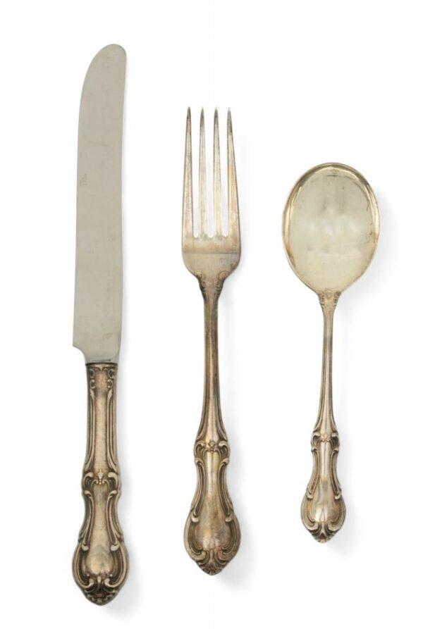 International Joan of Arc Pattern Sterling Silver Flatware 27 PCS