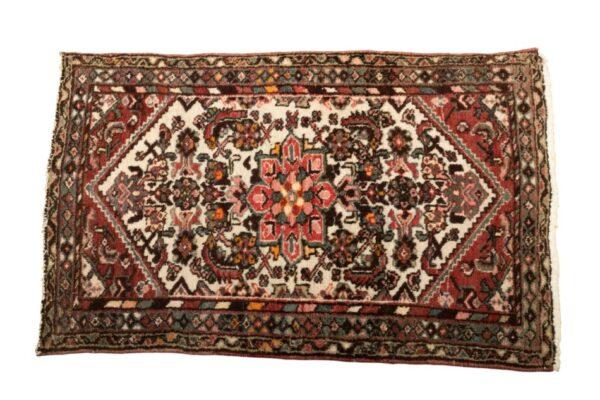 Hamadan (Iran) Handwoven Wool Oriental Rug 1980, W 2' 6" L 3' 10"