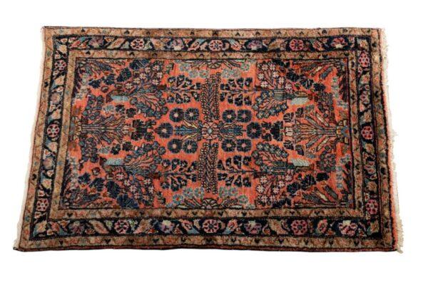 Lillahan (Persian) Handwoven Wool Oriental Carpet W 2' 7" L 4'